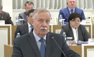 В проекте новой Конституции предложили закрепить разграничение прав гражданина и прав человека