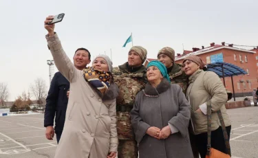 Армия глазами матерей: в воинских частях Казахстана состоялся День открытых дверей