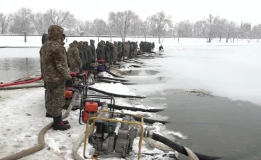 Көктем–2026: Алматылық мамандар су жайылу қаупінің алдын алу жұмыстарын жүргізіп жатыр