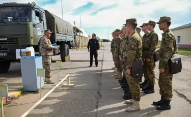 В Казахстане на воинскую службу призовут офицеров запаса