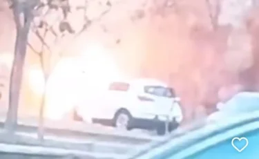 Ақтауда көлік жол үстінде өртке оранды