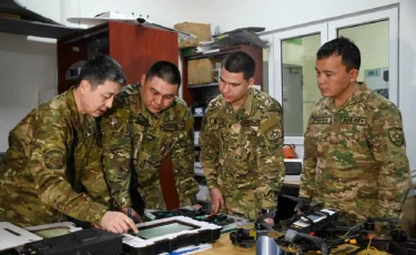 ҰҚУ ғалымдары Құрлық әскерлері үшін дрон операторларын дайындауда