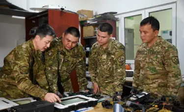 ҰҚУ ғалымдары Құрлық әскерлері үшін дрон операторларын дайындауда