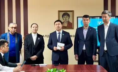 Проект новой Конституции сенаторы обсудили с молодёжью и трудовыми коллективами Кызылординской области