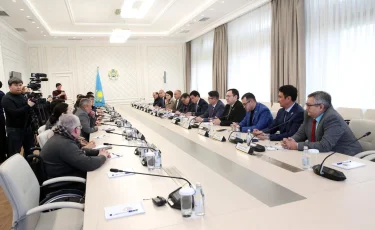 В Алматы высказались в поддержку проекта новой Конституции