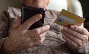 Что делать, если пенсия пропала с банковской карты