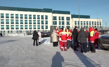 «Чужие среди своих»: медики санавиации жалуются на низкие зарплаты и задержки выплат