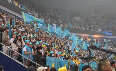 Көк туды желбіреткендер ел тағдырын да қолдайды