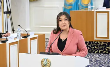 Жаңа Конституция жобасы балалардың құқығын қорғайды - Динара Зәкиева