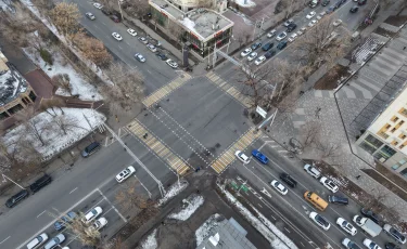 В Алматы меняют работу некоторых светофоров на загруженных перекрестках