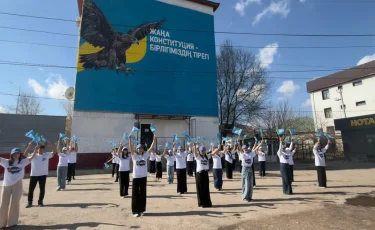 Түркістан облысында жаңа Конституция жобасына арналған мурал салынды