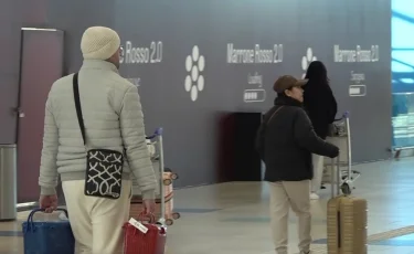 Домбра в полете: в Казахстане меняют правила авиаперевозки музыкальных инструментов