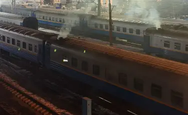 В Алматы при проверке поездов выявлены превышения по саже и оксиду углерода