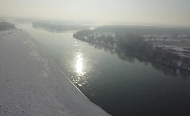 Масляный след на Иртыше: павлодарцы бьют тревогу по поводу загрязнения реки