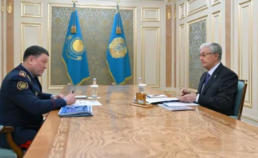 Глава государства встретился с министром внутренних дел Ержаном Саденовым