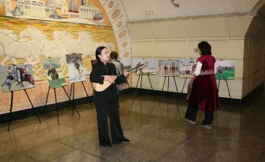 Алматы метрополитенінің бекеттерінде концерт пен фотокөрме өтіп жатыр