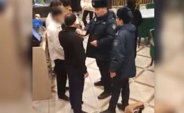 Более 250 подростков на ночных улицах выявили полицейские за три дня в Алматы