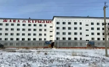 В Актобе вынесли приговор депутатам и чиновнику по делу о мошенничестве с жильем