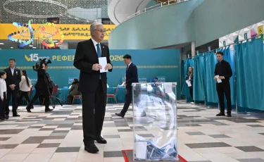 Президент Касым-Жомарт Токаев проголосовал на республиканском референдуме