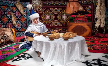 Алматинцы рассказали, что для них означает семья (видео)