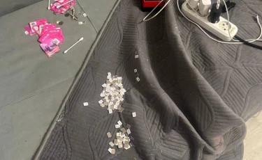 Алаяқтардың сыбайласы ма: Қостанайда тұрғыннан 400 SIM-карта табылды