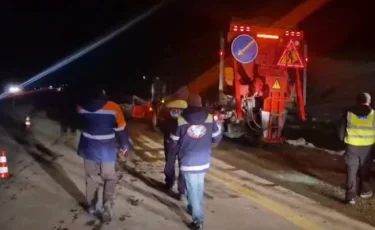 На одной из автодорог Казахстана зафиксирован перелив талых вод