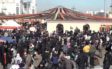 Наурыз мейрамы в столице: десятки тысяч астанчан встретили весну на главных площадях города