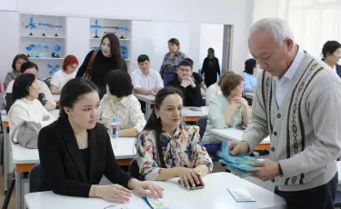 Учителя Улытау готовы к изменениям: новая Конституция в фокусе образования