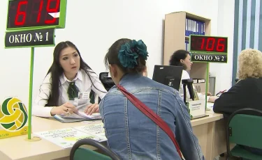 Депутаттар қазақстандықтардың зейнетақы шоттарына қосымша 4 пайыз жарна аударуды ұсынды