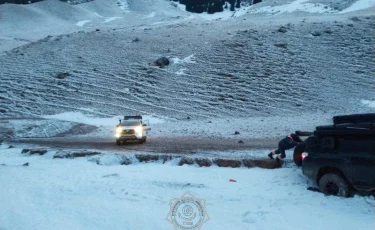 Ночной поиск в горах завершен: семья путников найдена