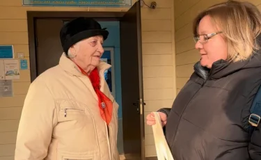 90-летние ровесницы Алмалинского района проголосовали на референдуме в Алматы