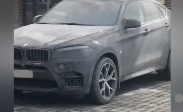 Странный дождь: загадочные пятна удивили жителей Атырау (видео)
