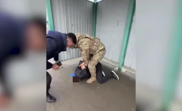 Атырауда бірнеше рет қалта ұрлығын жасаған күдікті қолға түсті