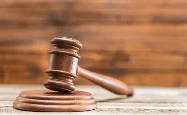 Астанада танымал блогерлер Жанәбіловтердің сотында куәлік берді