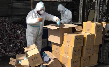 Осторожно, контрафакт: в Алматы уничтожили крупную партию поддельной бытовой химии