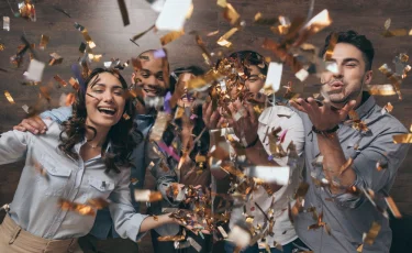 От диджеев до Барби: какие необычные праздники отмечают в мире 9 марта