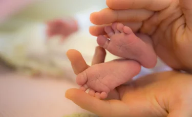 585 детей родилось в день республиканского референдума в Казахстане