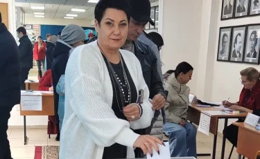 Олимпиада чемпионы Ольга Шишигина Алматыда референдумға қатысты