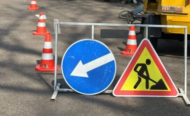 Алматылықтарға Назарбаев даңғылында жөндеу жұмыстарына байланысты қозғалысқа енгізілетін шектеу туралы ескертілді
