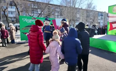 Наурыз в каждом дворе: как Петропавловск отмечает праздник в кругу большой семьи