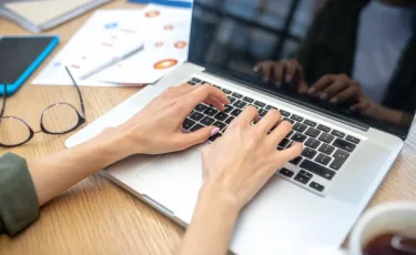 Неполный рабочий день установят в Казахстане: кого коснутся изменения