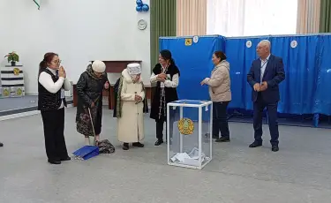 Алматының 101 жастағы тұрғыны референдумда дауыс берді