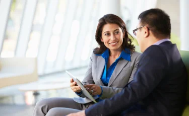 Закон против страха: Казахстан вводит новые меры защиты женщин от преследования и давления