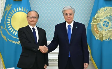 Глава государства встретился с президентом Азиатского банка развития Масато Кандой