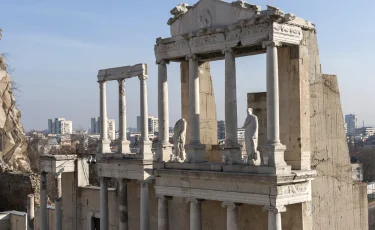 Городская археология: что скрывает асфальт под вашими ногами