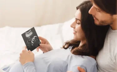 Программа «Аңсаған сәби»: как тысячи казахстанских пар стали родителями