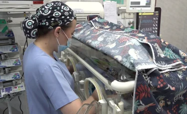 Алматыда ана мен сәби өлімі азайды: білікті мамандар халықаралық конференцияда бас қосты