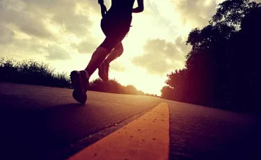 Первое золото за 8 лет: юная спортсменка стала чемпионкой Казахстана по спортивной ходьбе