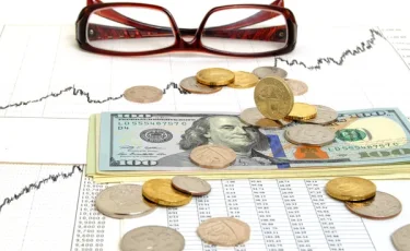 Курс валют на 15 марта 2026