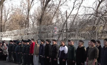 Родине служить: более двух тысяч алматинцев пополнят ряды армии этой весной